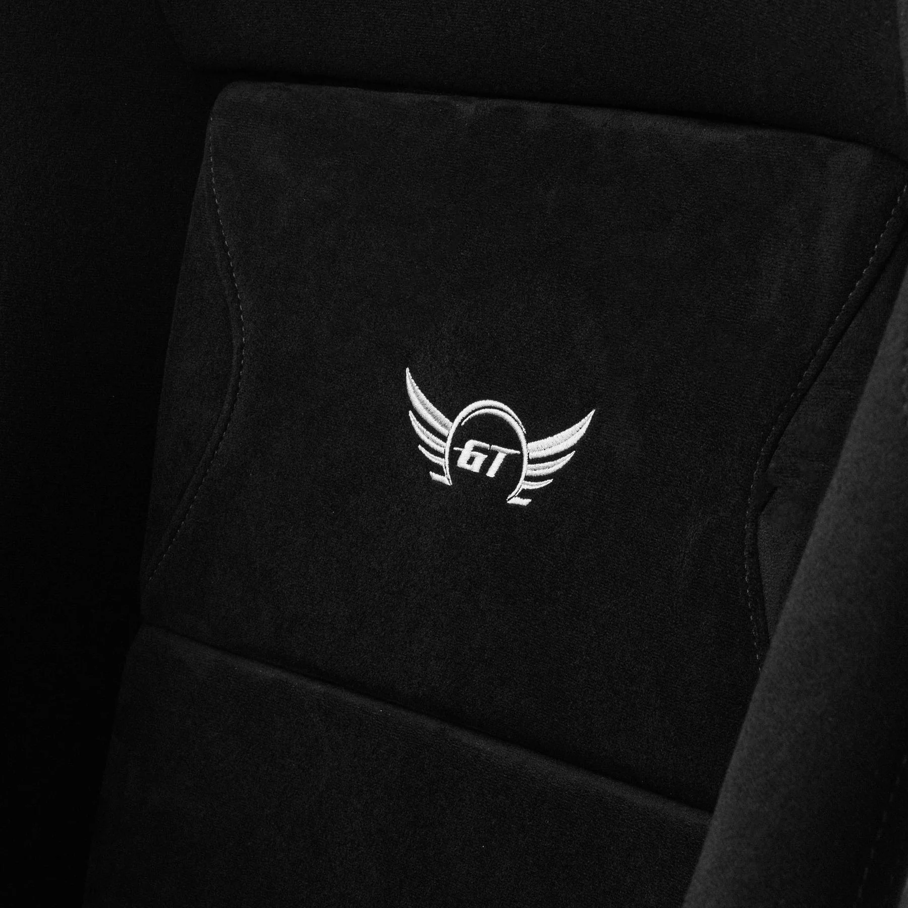 CHASE Alcantara Cushion Set - Image 3